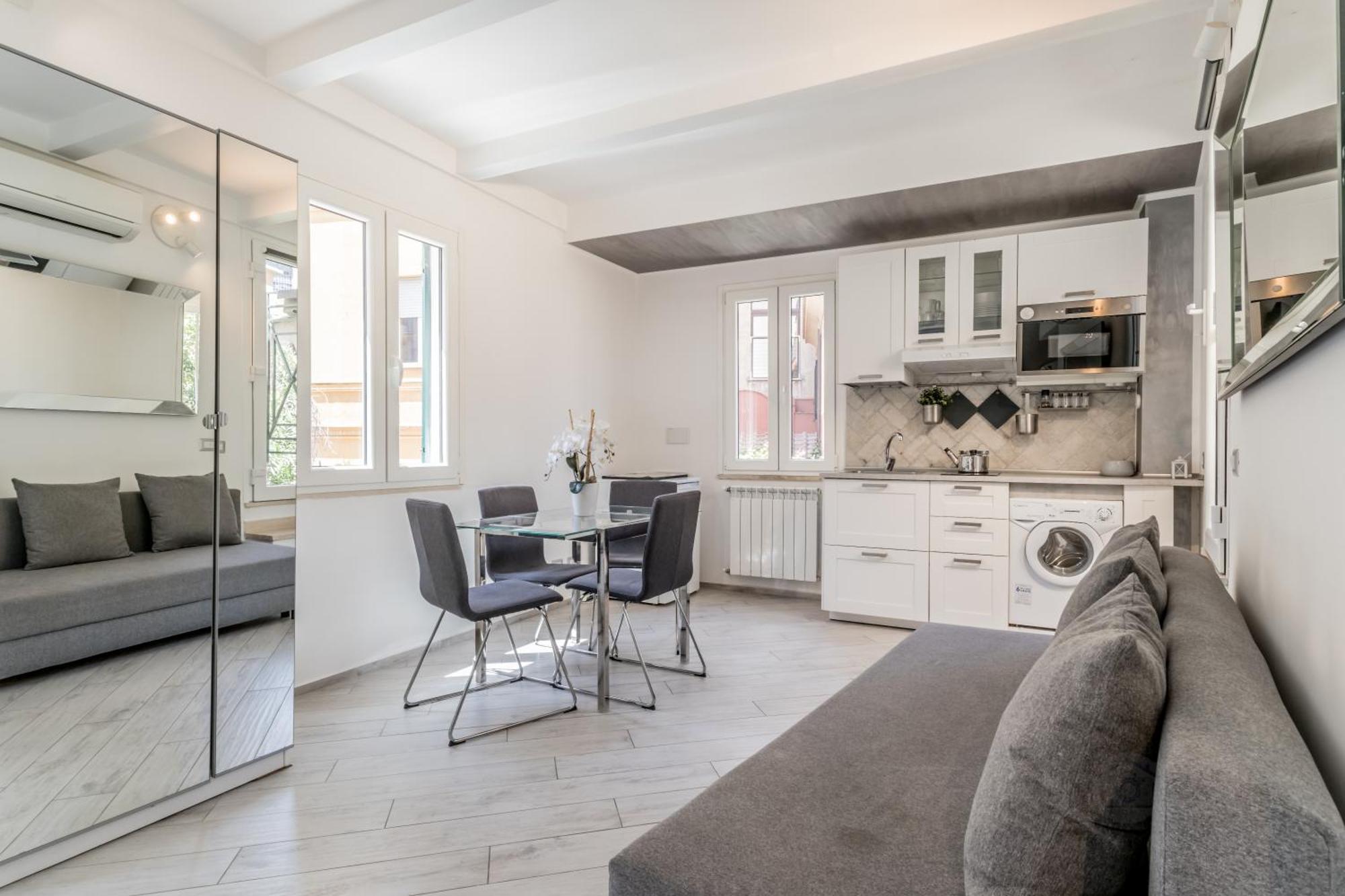 Apartment Bbhome Panoramic Flat Colosseo With Private Terrace Rome