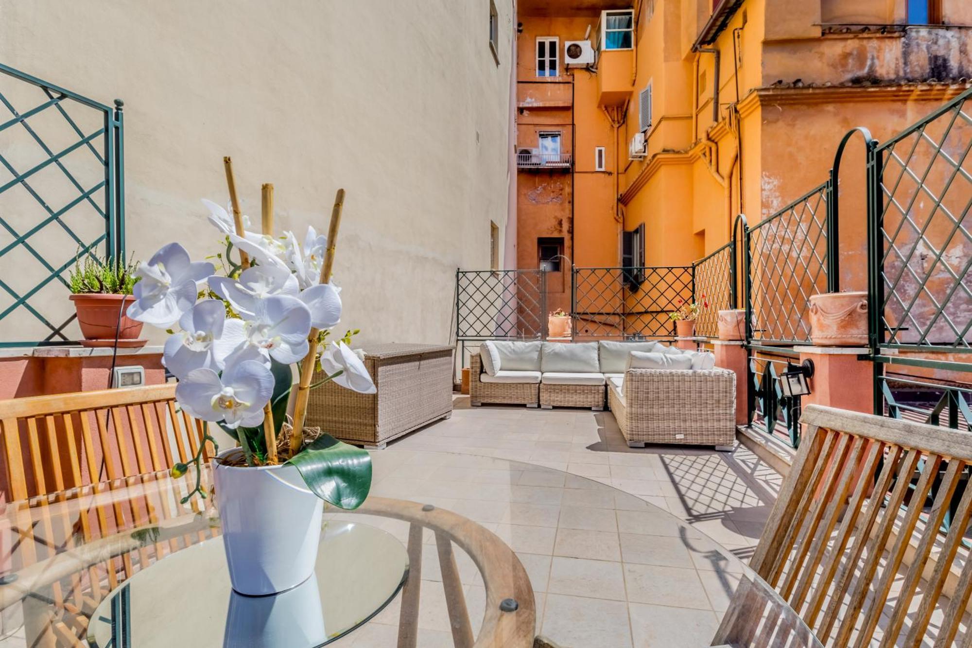 Bbhome Panoramic Flat Colosseo With Private Terrace Apartment Rome